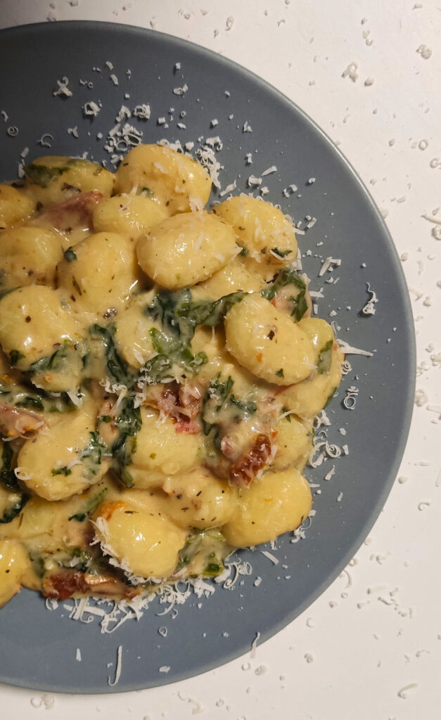 marry me gnocchi podane na talerzu