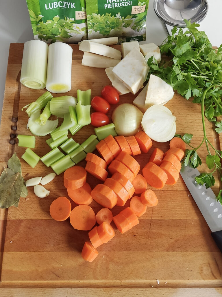 składniki warzywne na rosół